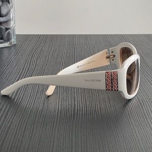 Vintage Valentino sunglasses - Authentic